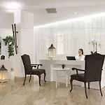 Marti La Perla (adults Only) 4*