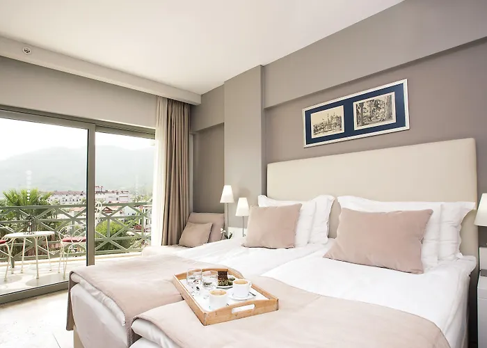 Marti La Perla (adults Only)