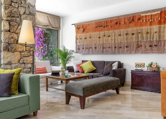 Marti La Perla (adults Only) מרמריס