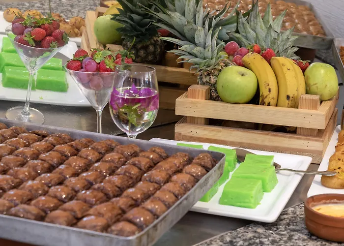 Marti La Perla (adults Only)