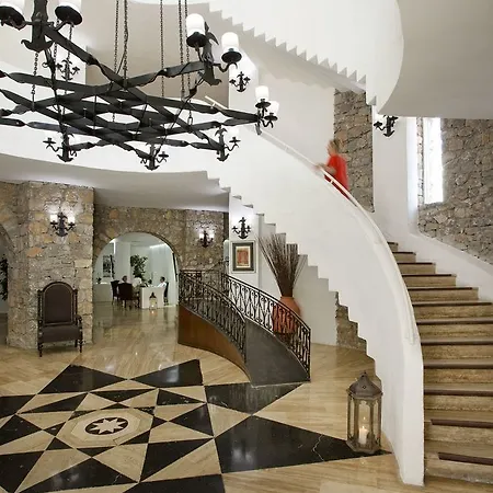 Marti La Perla (adults Only) Otel