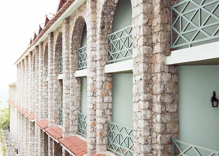 Hotel Marti La Perla (adults Only)