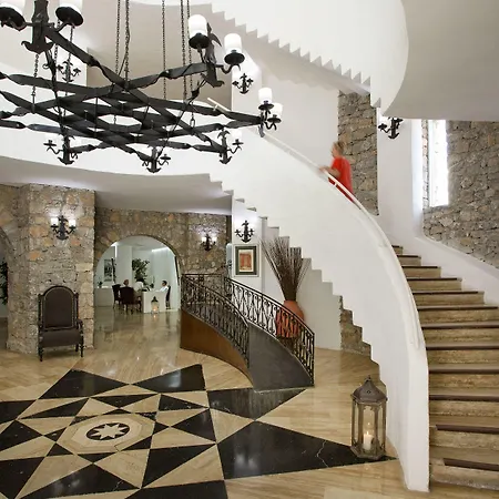 Marti La Perla (adults Only)