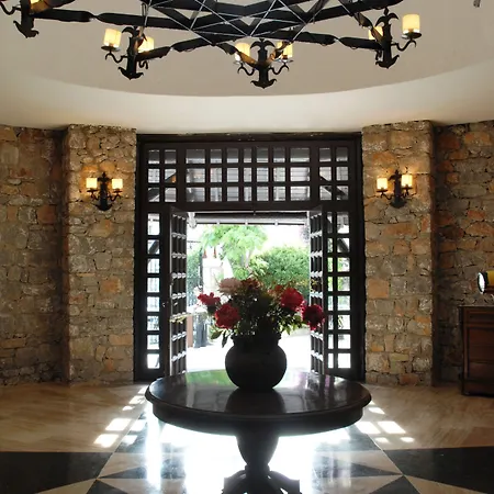 Marti La Perla (adults Only)