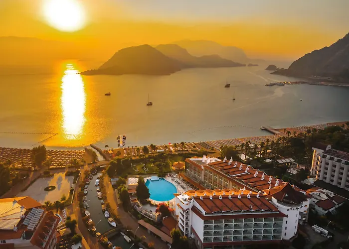 Marti La Perla (adults Only) 호텔 4*