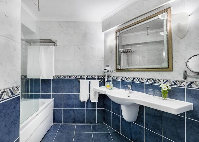 Marti La Perla (adults Only) 호텔 4*