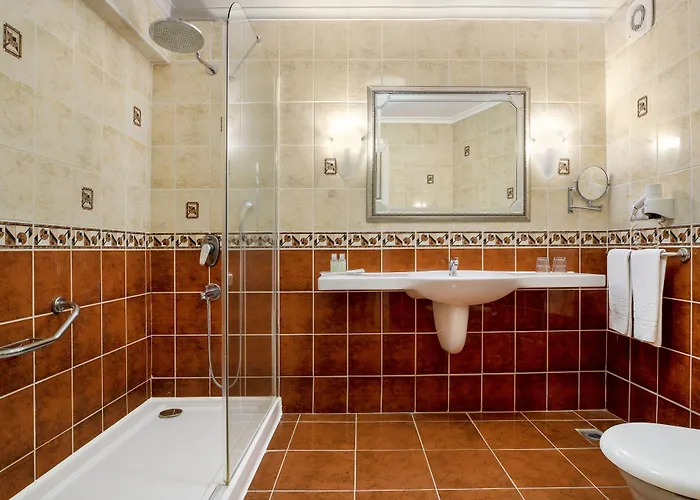 Marti La Perla (adults Only)