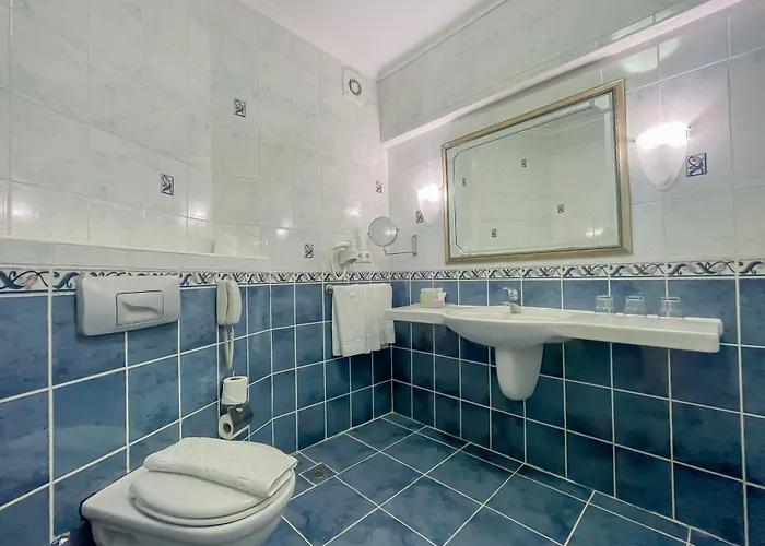 호텔 Marti La Perla (adults Only) 말마리스